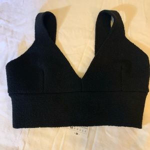 NWT ZARA knit crop top. Size medium